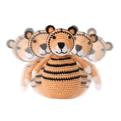 Gehäkeltes Stehaufmännchen Tiger TONI - in Bewegung