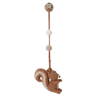 Gehäkelter Spielbogenanhänger Eichhörnchen NUTTY 3in1 - Rückansicht