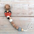 12495-Schnullerkette-Fuchs-FRED-in-Orange-mit-Namen-compressed