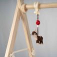 Babyspielzeug zum Aufhängen Reh mit Befestigungsklammer