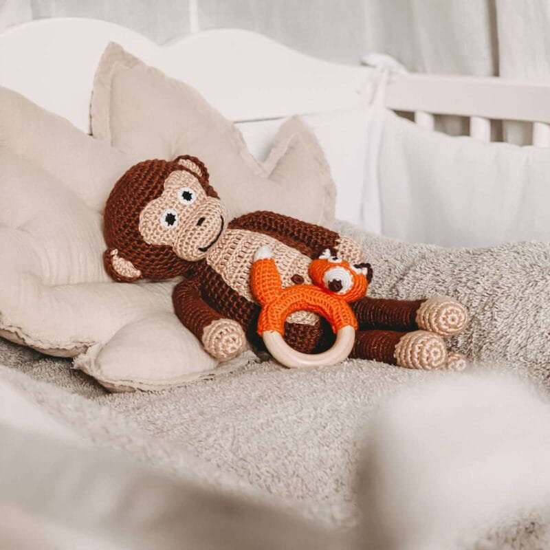 12534-Kuscheltier-Affe-CHARLIE-und-Babyrassel-Fuchs-FRED-BIO Kuscheltier Affe CHARLIE und Babyrassel Fuchs FRED - BIO